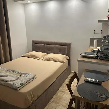 Dimitris Center Apartament *